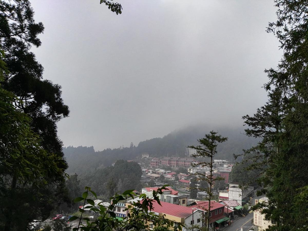 Qun Feng Hotel Fenchihu Buitenkant foto