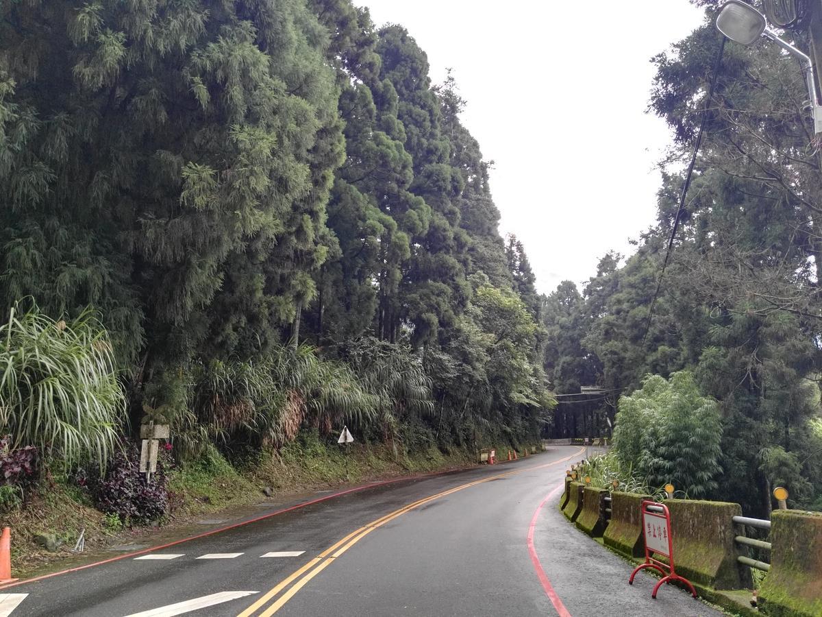 Qun Feng Hotel Fenchihu Buitenkant foto